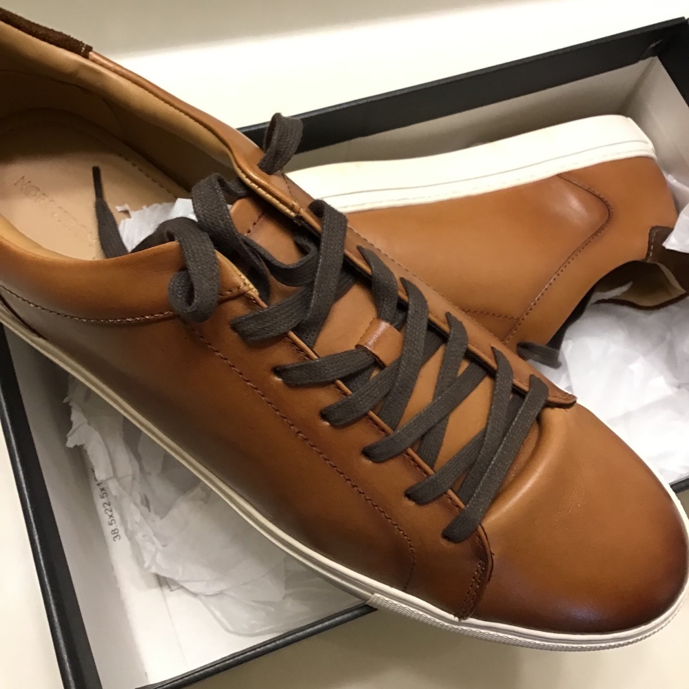 NORDSTROM LEATHER SNEAKERS MENS - Picture 16 of 16